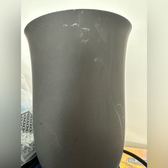 Lexon Oblio Phone Charger and Sanitizer - Picture 6 of 6